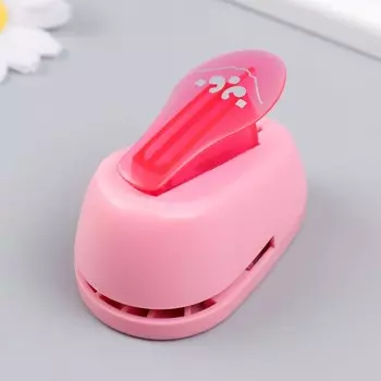 Фигурный дырокол угла "Рукоделие" № 044 CD-99MA 8,5х5,4 см