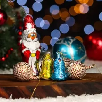 Фигурный молочный шоколад в коробке, 103 г