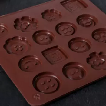 Форма для шоколада Доляна «Пуговки», силикон, 17.416.50.4 см, 16 ячеек (d=3 см), коричневая