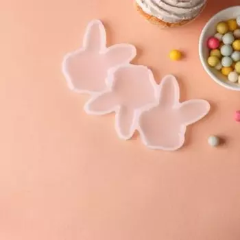 Форма для леденцов Доляна «Заяц», силикон, 137,50,7 см, 3 ячейки, прозрачный