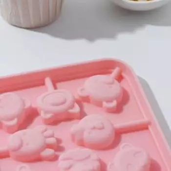 Форма для леденцов «Зверята», силикон, 14141.4 см, 8 ячеек, с палочками, МИКС