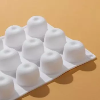 Форма для муссовых десертов и выпечки Доляна «Яблоко», 29,5×17,5×3 см, 15 ячеек, d=4 см, цвет белый