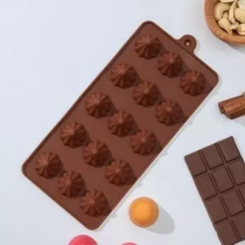 Форма для шоколада Доляна «Трюфели», силикон, 21102,2 см, 15 ячеек, цвет коричневый