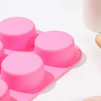 Форма для выпечки Доляна «Фигуры. Круг», силикон, 2617,5 см, 6 ячеек (d=6,5 см), цвет МИКС