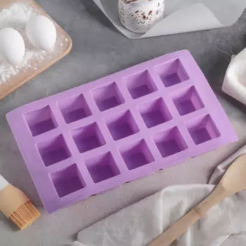 Форма силиконовая для выпечки Доляна «Куб», 3017,5 см, 15 ячеек, цвет МИКС