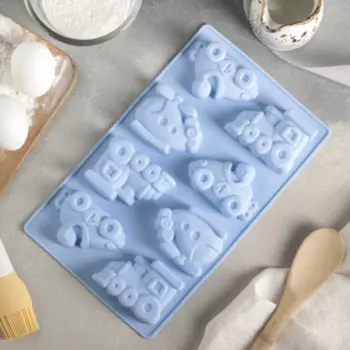 Форма для выпечки Доляна «Транспорт», силикон, 2917,5 см, 8 ячеек (7,55,8 см), цвет МИКС