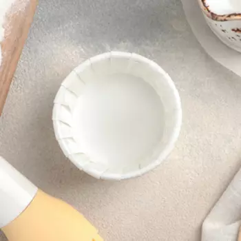 Форма для выпечки круглая Доляна «Вензель белый», d=6.5 см, белая