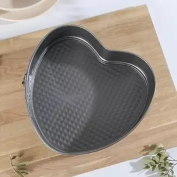 Форма для выпечки Доляна «Элин. Сердце», 23,5226,7 см, съёмное дно, антипригарное покрытие, цвет серый
