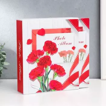 Фотоальбом на 80 фото 10х15 см "Красные гвоздики" в коробке МИКС 23х19х5,2 см