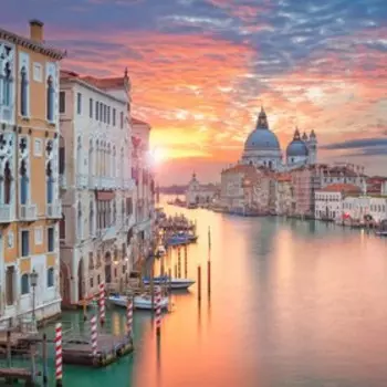 Фотообои Венеция на рассвете 2,7х2,7 м (из 3 листов)