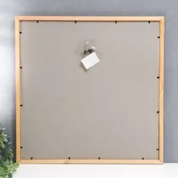 Фоторамка 50х50 (2N99) орех (пластиковый экран)