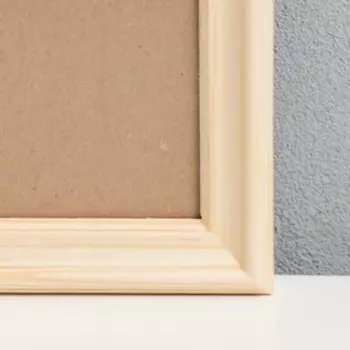 Фоторамка дерево 30х40 см, пр. №6, белое дерево