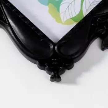 Фоторамка пластик на 3 фото 10х10, 10х15 см "Корона и розы" чёрная 25х40 см