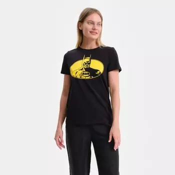 Футболка женская "Batman", цвет чёрный, размер 46