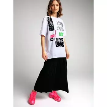 Футболка женская, размер S