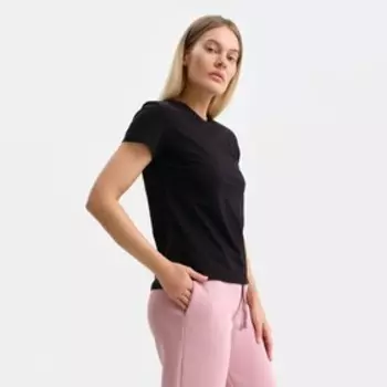 Футболка женская с круглым воротом, цвет чёрный, размер 48