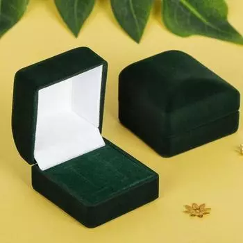 Футляр под серьги, кольца, запонки «Изумруд», бархатный, 4.55 см, зелёный