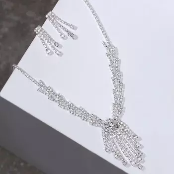 Гарнитур 2 предмета: серьги, кулон "Лёд" роскошь, цвет белый в серебре, L=28+12+7