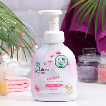 Гель-пена для душа LION, с экстрактом листьев сакуры, 450 мл