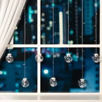 Гирлянда «Бахрома» 2.4 × 0.7 м с насадками «Шарики», IP20, прозрачная нить, 108 LED, свечение тёплое белое, 8 режимов, 220 В, УЦЕНКА