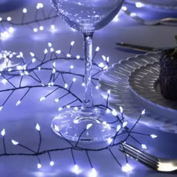 Гирлянда "Мишура" 2 м роса, IP65, тёмная нить, 200 LED, свечение белое, 8 режимов, 4.5 В