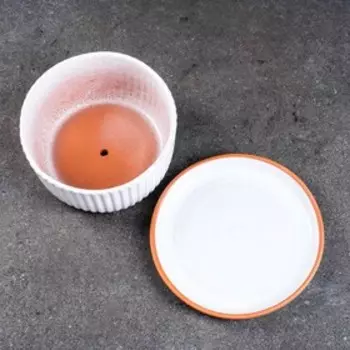 Горшок "Гофре" белое, 6х16см / 0,7 л