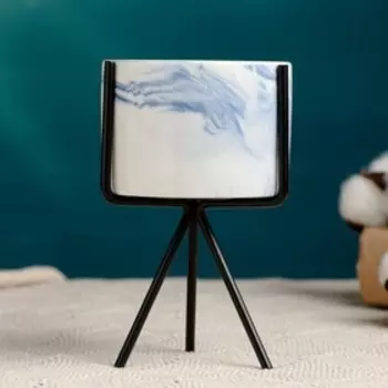 Кашпо «Цилиндр», 280 мл, керамика, на чёрной подставке, белое