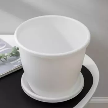 Горшок для цветов с поддоном «Альтернатива. Афина», 5.5 л, пластиковый, белый