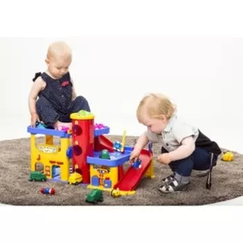 Игровой набор «Гараж трехуровневый», с лестницей, с дорогой и машинками