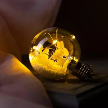 Ёлочный шар «Белые лепестки», d=8 см, 5 LED, от батареек, свечение тёплое белое