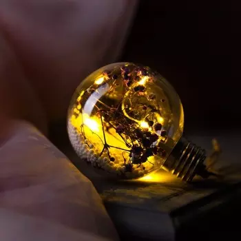 Ёлочный шар «Сиреневые сухоцветы», d=8 см, 5 LED, от батареек, свечение тёплое белое