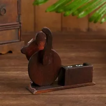 Календарь настольный "Кошка в кедах" дерево 15х6х14 см