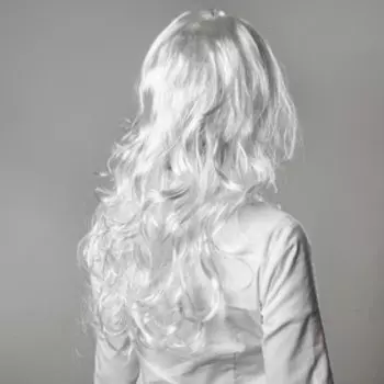 Карнавальный парик «Блондинка»