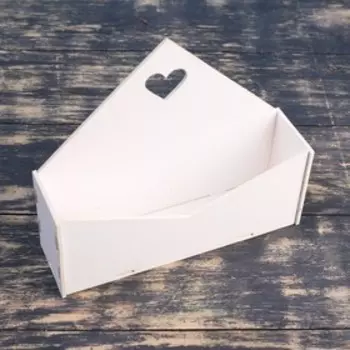 Кашпо деревянное 21618 см Конверт "Доброе Сердце", белый Дарим Красиво