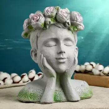 Кашпо - ваза "Девушка в венке" 29х26х26см