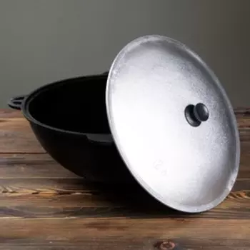 Казан Шафран, 12 л, плоское дно, алюминиевая крышка, чугун