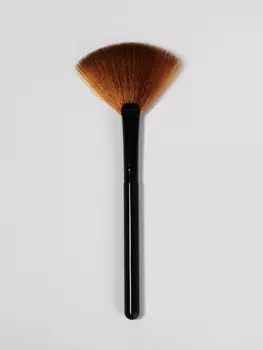 Кисть для макияжа, веерная, 14 (±1) см, коричневая