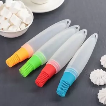 Кисть с резервуаром для масла Доляна «Фобос», силикон, 19 см, оранжевая