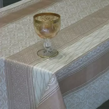 Клеёнка Camelia «Валентина», 140 см, рулон 20 пог. м