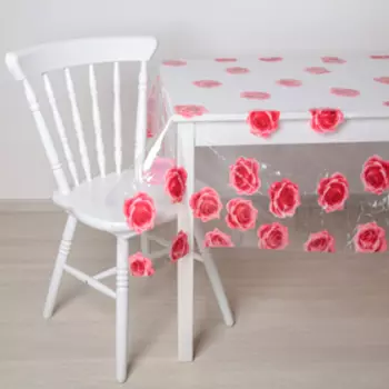 Клеёнка ПВХ Доляна «Розы», ширина 137 см, толщина 0,07 мм, рулон 30 метров