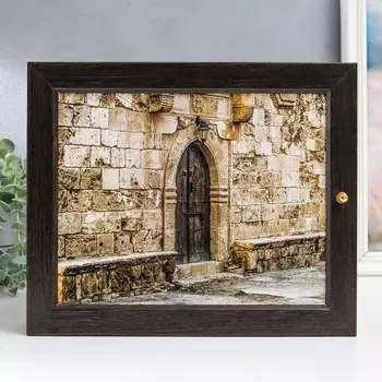 Ключница "Дверь" венге 24Х29 см