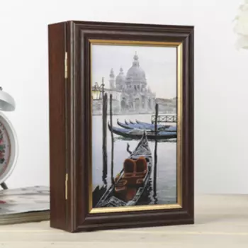 Ключница "Гондолы" венге 15х21 см