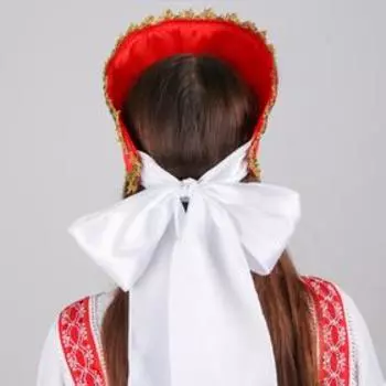 Кокошник с прямой вставкой
