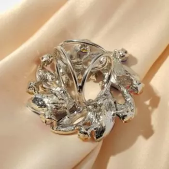 Кольцо для платка "Бумеранг", цветное в серебре