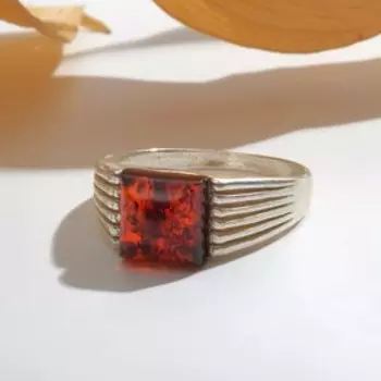 Кольцо посеребрение "Янтарь" рифлёное, цвет коньячный, 18,5 размер
