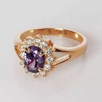 Кольцо с аметистом "Малый овал в цирконах", позолота с родированием, размер 19