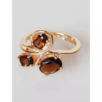 Кольцо с дымчатым фианитом "Бант", позолота с родированием, размер 17