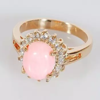 Кольцо с кораллом "Овал в цирконах", позолота с родированием, размер 16