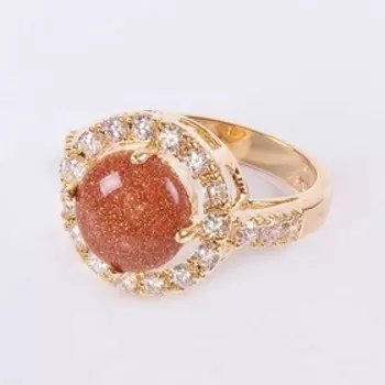 Кольцо с красным авантюрином "Круг в цирконах", позолота с родированием, размер 17