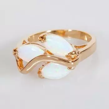 Кольцо с японским опалом "Большой рис", позолота с родированием, размер 18